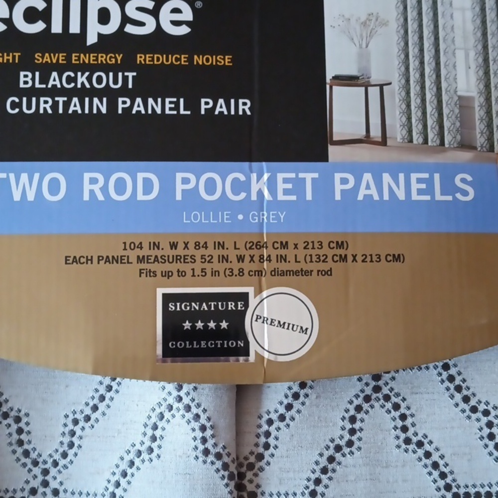 Window curtains - Picture 2 of 6
